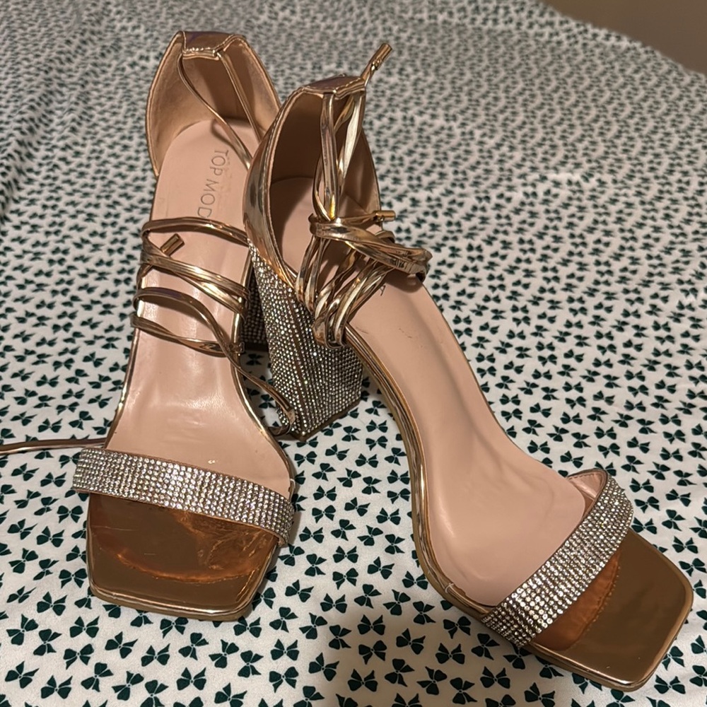 TOP Moda Gold Heels with Rhinestone Embellishments